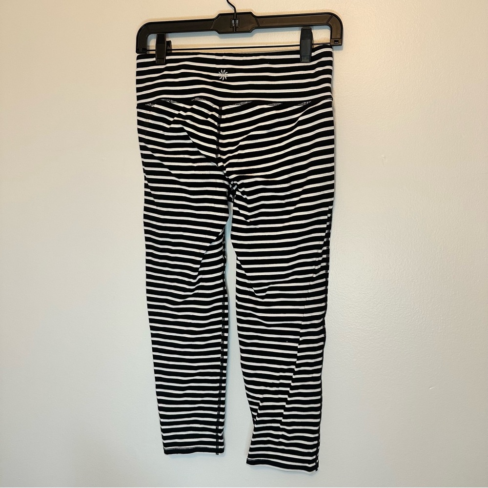 Athleta Chaturanga Black and White Striped Cropped Leggings Medium Tall - Picture 7 of 8